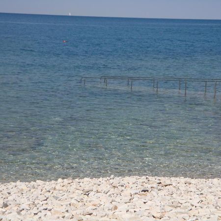 Apartmani Lido Bašanija Eksteriør billede