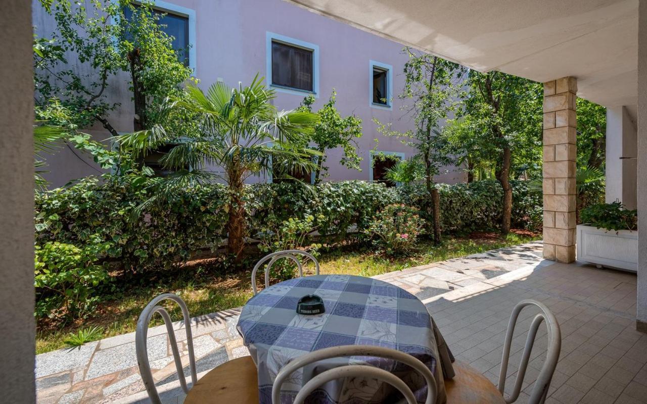Apartmani Lido Bašanija Eksteriør billede
