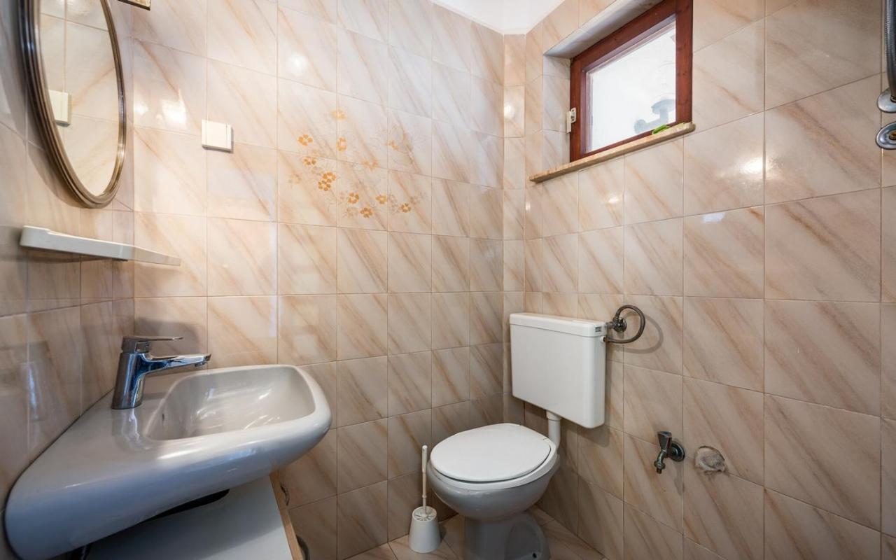 Apartmani Lido Bašanija Eksteriør billede